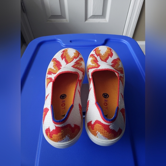 Kid's Rothys - Picture 2 of 5